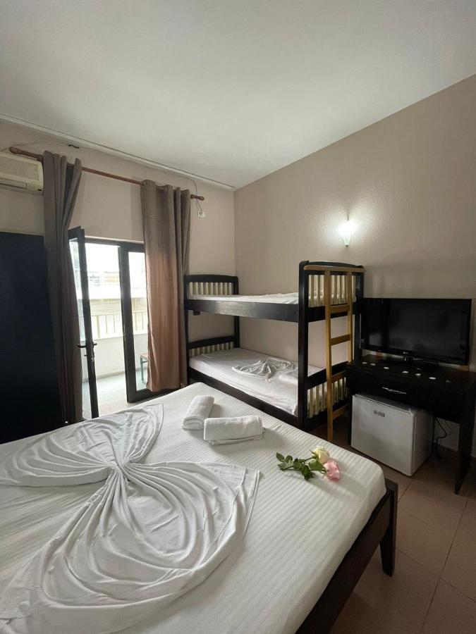 Seashell Beach Rooms Shkallnur Luaran gambar